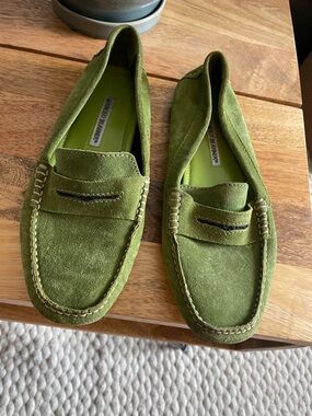 Manolo Blahnik Green Suede Loafers 38.5